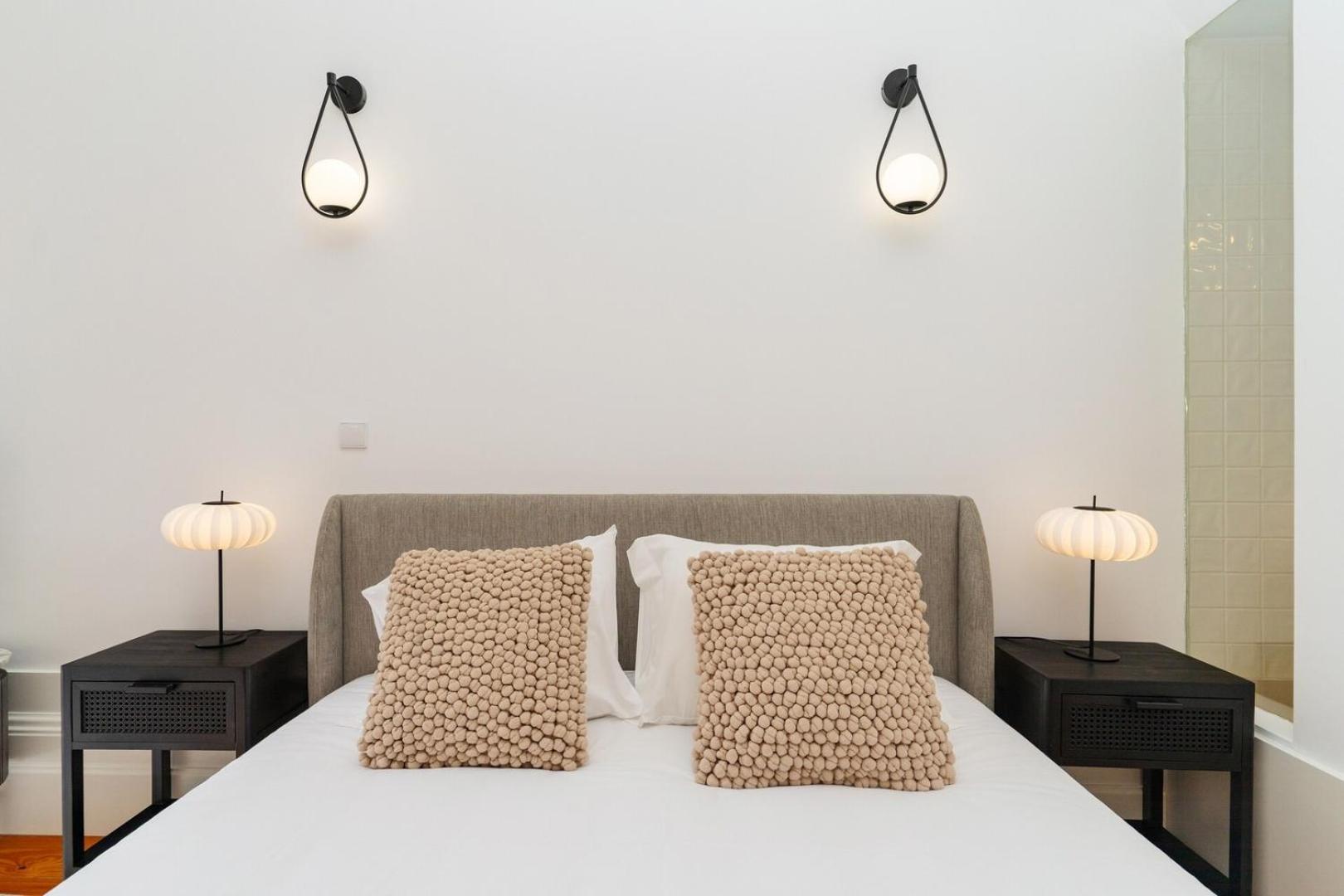 Luxuszelt Loft With Private Balcony And A Classic Ceiling