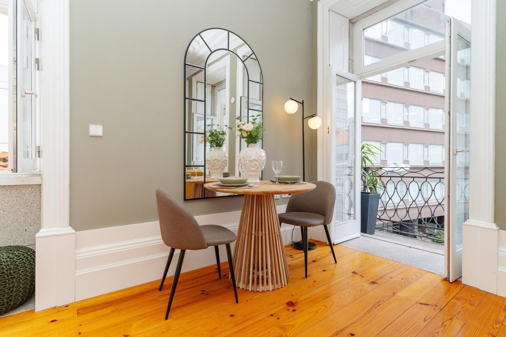 Loft With Private Balcony And A Classic Ceiling Campo de lujo Oporto